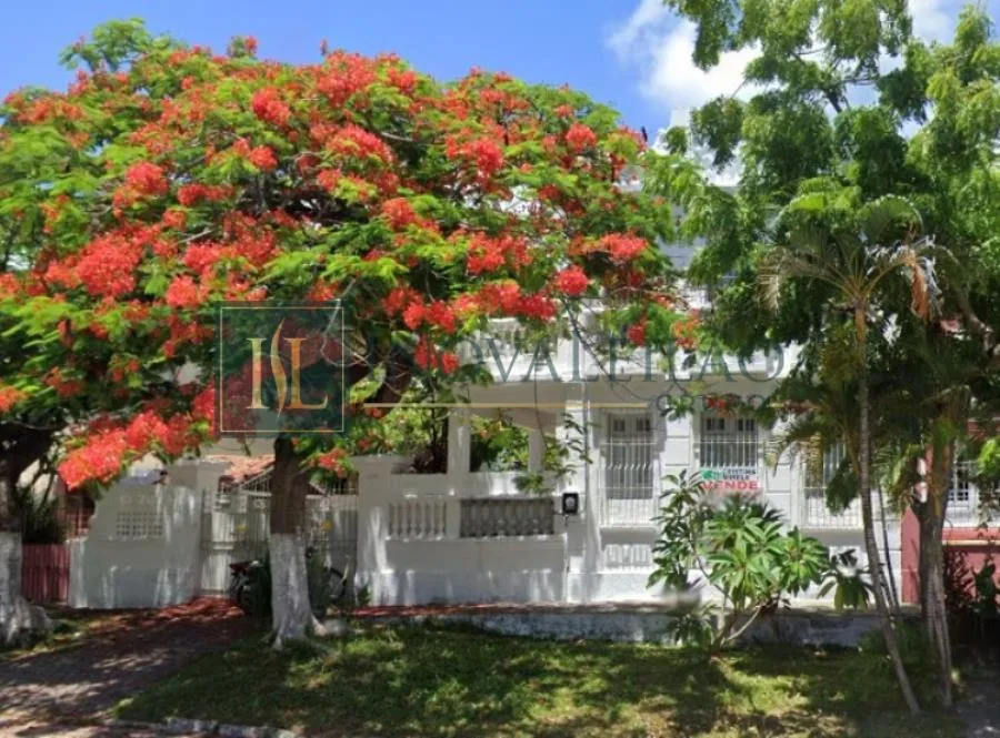 na  Rua Duarte Coelho c/ Área de 1.433,75m², em Olinda-PE