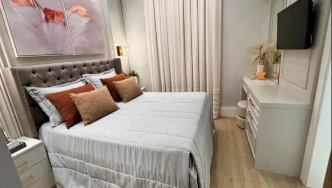 Apartamento de Alto Padrão (Frente ao Mar, com 04 Suítes e 03 Vagas) - Meia Praia - Itapema - SC - foto 12